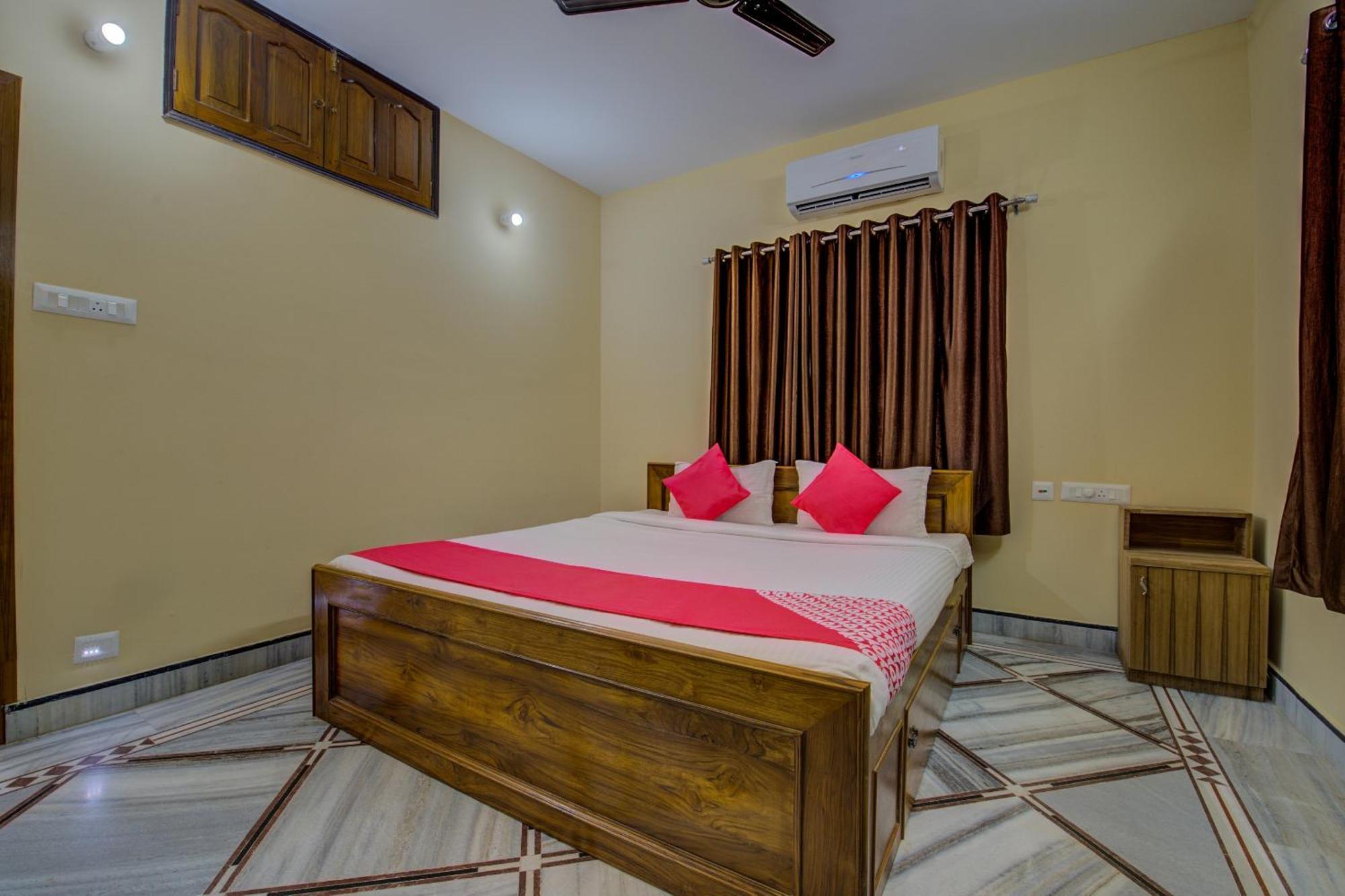The Syncretic Hotel